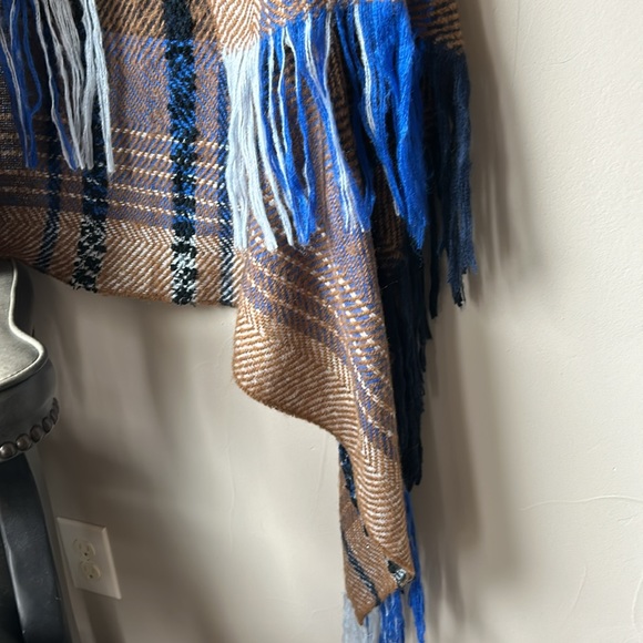 THEODORA CALLUM multicolored long fringe vest - Picture 3 of 6